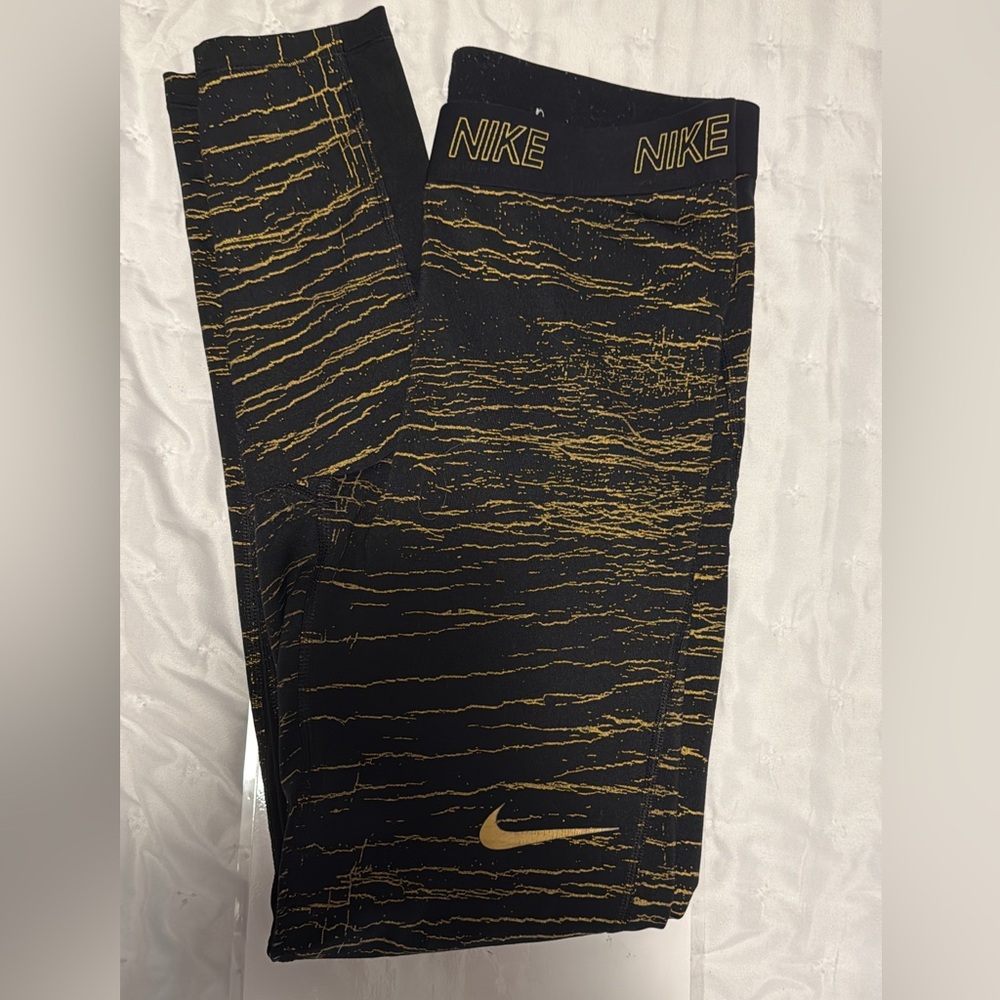 Nike Black and Gold Patterned Leggings